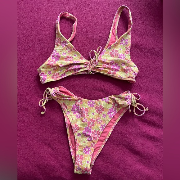 Pacsun Swim Suit - Picture 1 of 4
